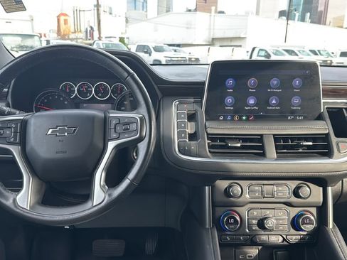 Used 2021 Chevrolet Tahoe Z71 w/ Luxury Package image 9
