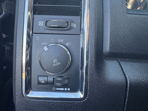 Used 2018 RAM 1500 Laramie w/ Convenience Group image 16