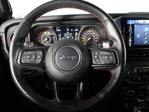 Used 2024 Jeep Wrangler Unlimited Rubicon 392 AWD/4WD image 25