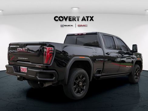 Used 2024 GMC Sierra 2500 AT4 w/ AT4 Premium Plus Package image 7