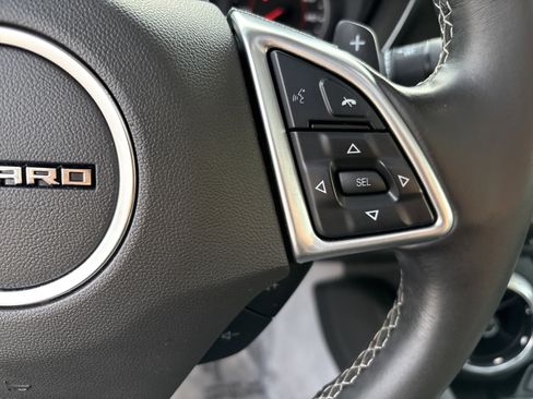 Used 2020 Chevrolet Camaro LT w/ RS Package image 22