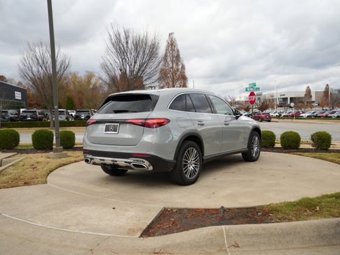 New 2026 Mercedes-Benz GLC 300 4MATIC image 7