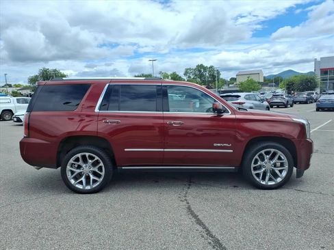 Used 2019 GMC Yukon Denali w/ Denali Ultimate Package AWD/4WD image 3