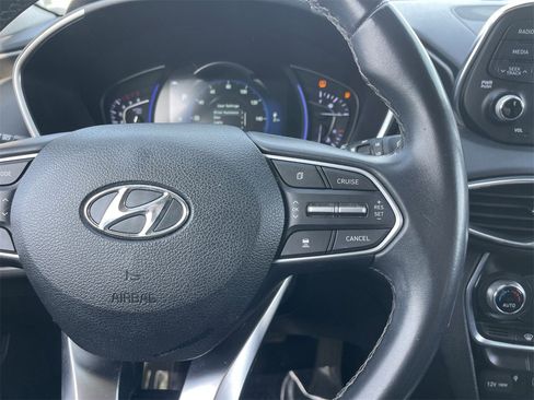 Used 2020 Hyundai Santa Fe SEL image 18