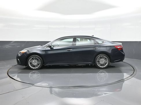 Certified 2016 Toyota Avalon Limited w/ Toyota Safety Sense Package FWD image 4