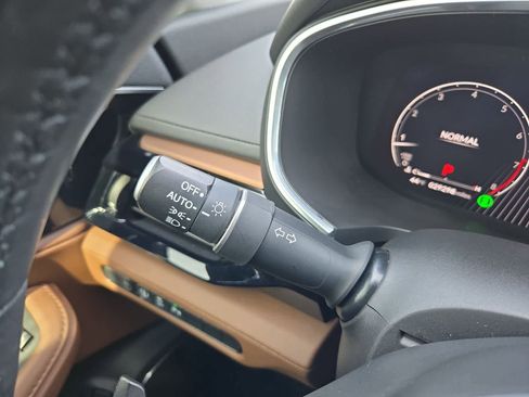 Used 2023 Acura MDX w/Technology Package image 26