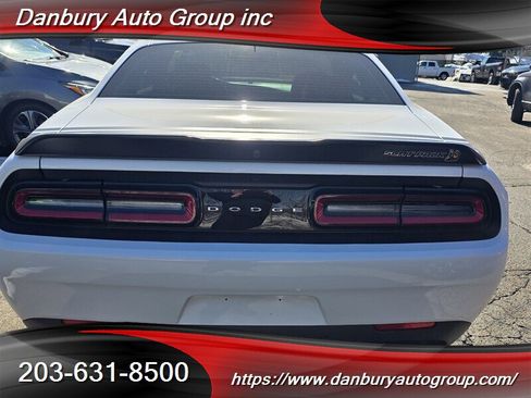 Used 2023 Dodge Challenger R/T Scat Pack w/ Plus Package image 4