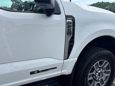Used 2023 Ford F250 Lariat AWD/4WD image 12