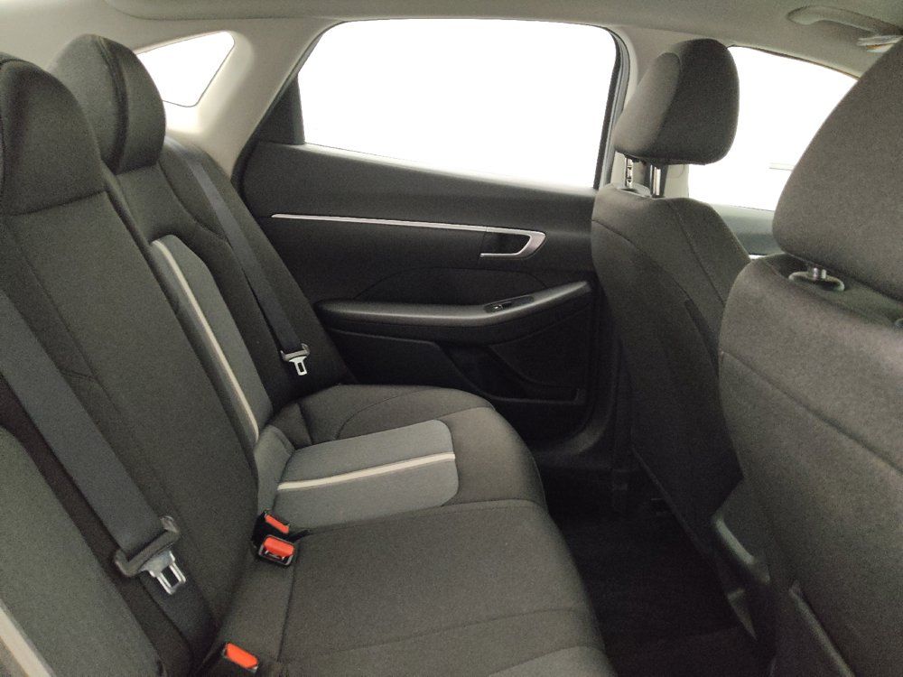 Used 2021 Hyundai Sonata SE FWD image 19