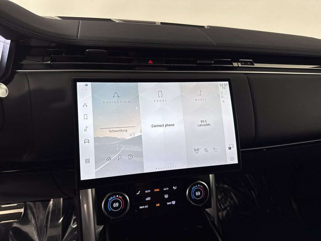 Certified 2023 Land Rover Range Rover SE AWD/4WD image 26