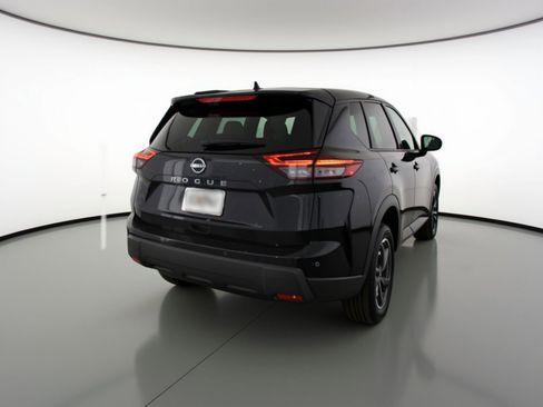 Used 2025 Nissan Rogue SV FWD image 9