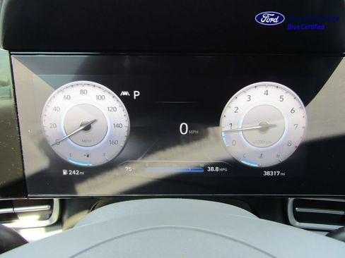 Used 2023 Hyundai Elantra SEL w/ Convenience Package FWD image 33
