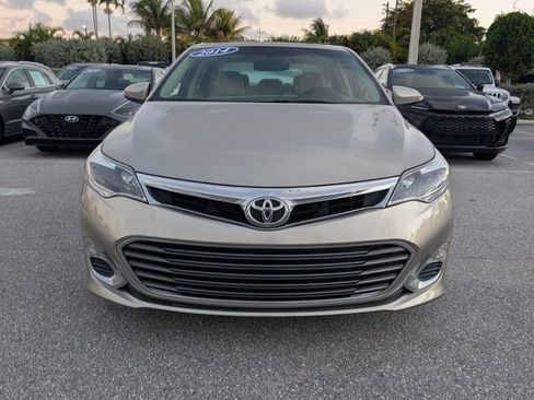 Used 2014 Toyota Avalon XLE Premium FWD image 2