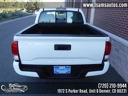 Used 2016 Toyota Tacoma SR image 28