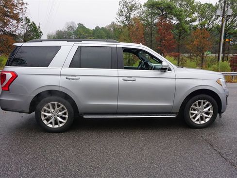 Used 2020 Ford Expedition XLT w/ Equipment Group 202A image 25