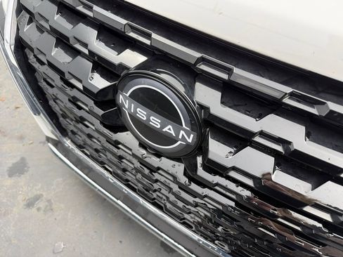 Used 2023 Nissan Kicks SV image 31