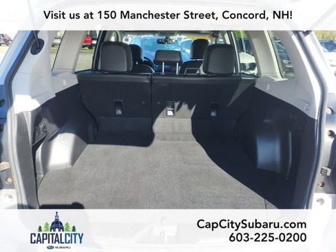 Used 2015 Subaru Forester 2.5i Limited AWD/4WD image 9