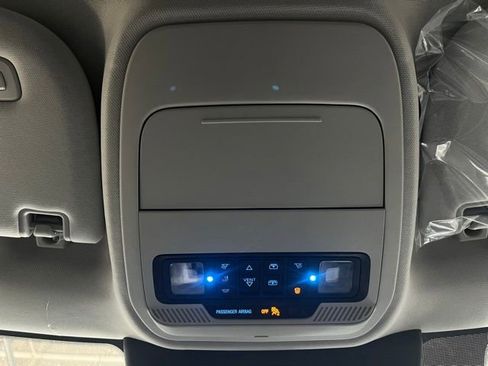 New 2025 Ford Expedition Max Active image 47