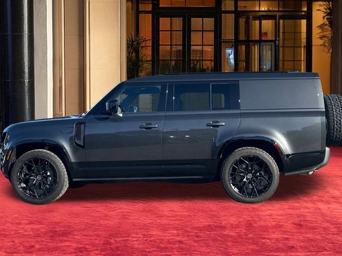 Used 2024 Land Rover Defender 130 Outbound image 3