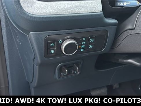 New 2026 Ford Maverick XLT w/ Equipment Group 301A image 9