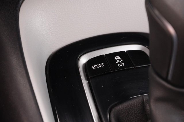 Used 2022 Toyota Corolla SE FWD image 18