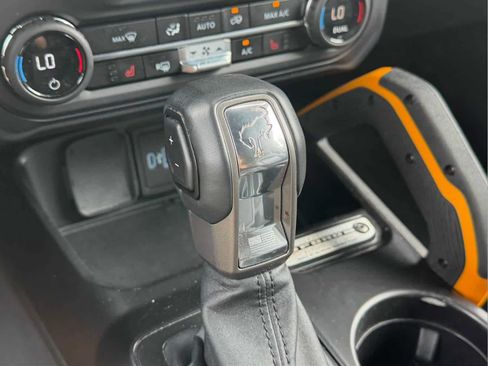 Used 2023 Ford Bronco Badlands AWD/4WD image 44