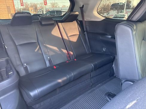 Used 2024 Toyota Grand Highlander Limited image 25