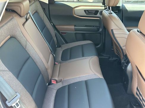 Used 2025 Ford Bronco Sport Outer Banks w/ Outer Banks Tech Package+ AWD/4WD image 10