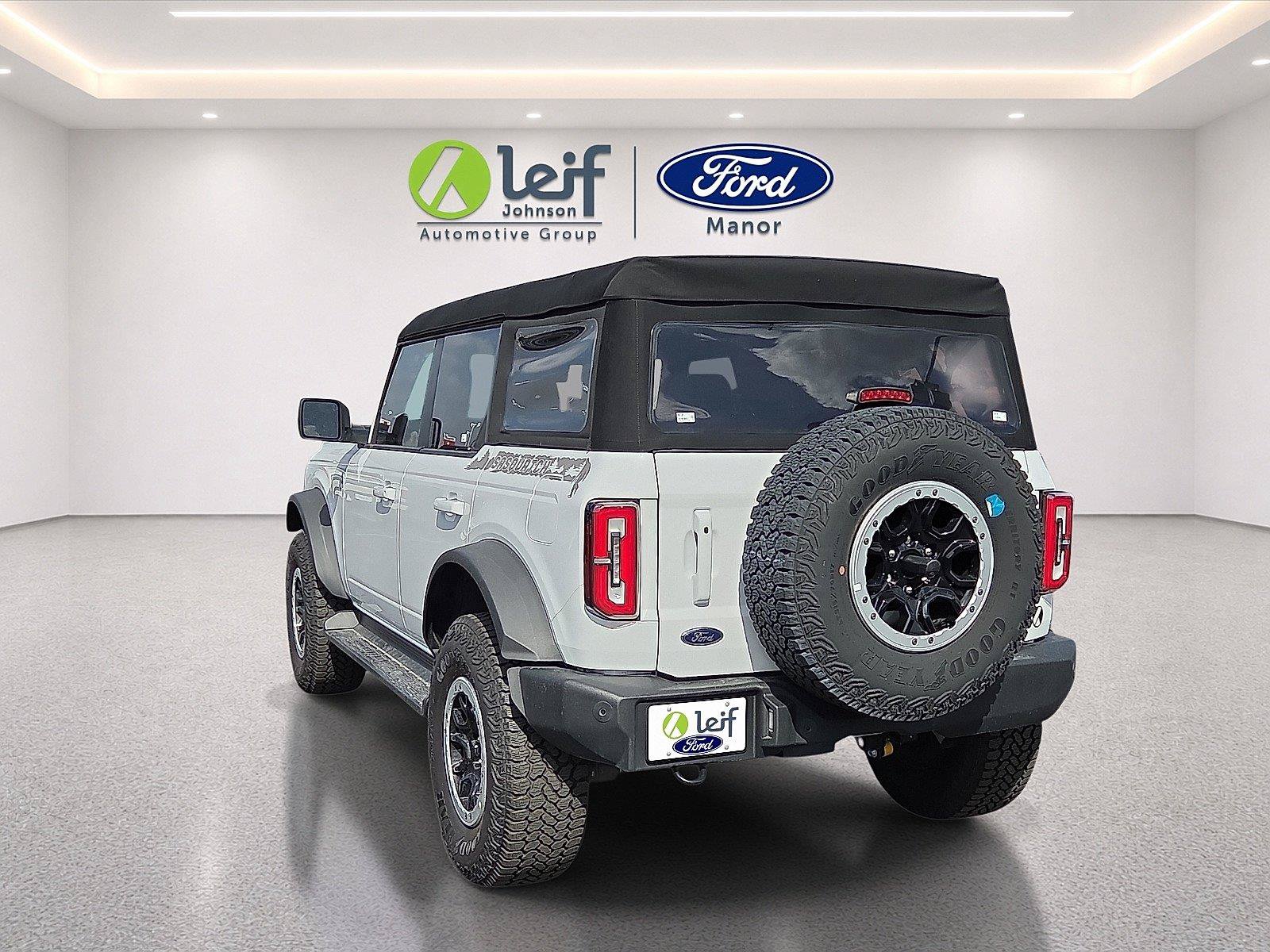 Used 2025 Ford Bronco Outer Banks w/ Sasquatch Package AWD/4WD image 6