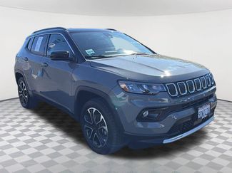 Used 2022 Jeep Compass Limited AWD/4WD video 3