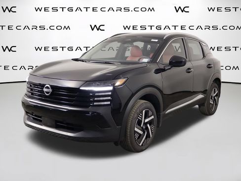 Used 2026 Nissan Kicks SV FWD image 1