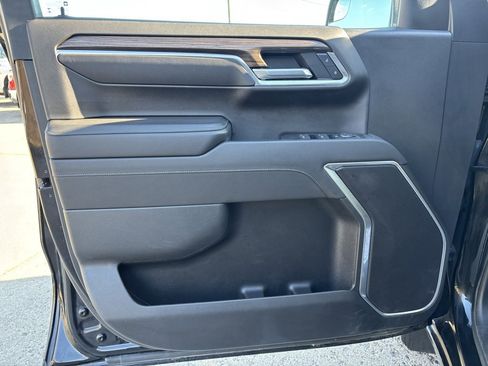 Used 2022 Chevrolet Silverado 1500 RST image 19