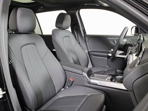 Certified 2024 Mercedes-Benz EQB 350 4MATIC SUV image 33