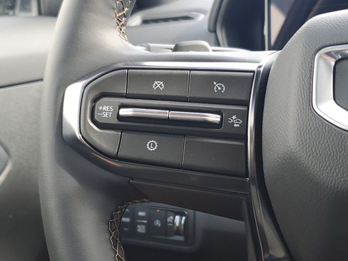 New 2026 GMC Terrain AT4 w/ Convenience Package III AWD/4WD image 24