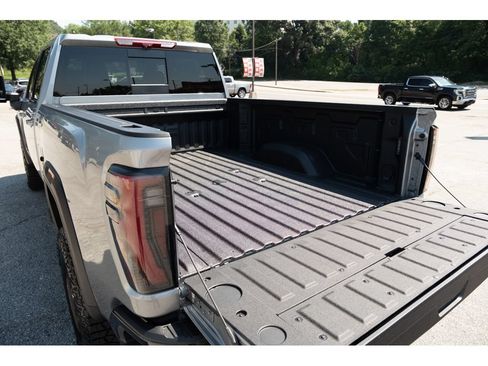 New 2026 GMC Sierra 2500 AT4X w/ LPO, Black Badging Package AWD/4WD image 34