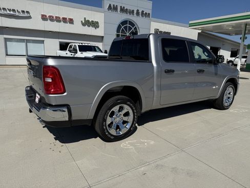 Used 2026 RAM 1500 Big Horn AWD/4WD image 8