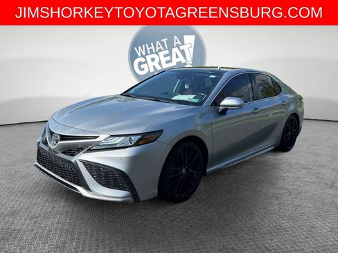 Used 2022 Toyota Camry XSE w/ Navigation Package AWD/4WD image 8