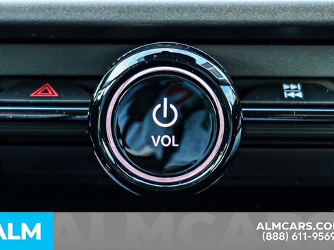 Certified 2025 Nissan Murano SV image 36