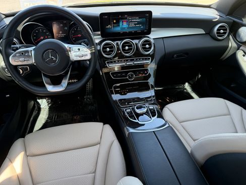 Used 2019 Mercedes-Benz C 300 Sedan image 12