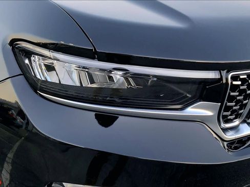 Used 2023 Jeep Grand Cherokee Summit image 27