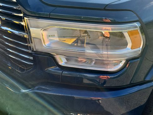 Used 2022 RAM 2500 Laramie AWD/4WD image 9