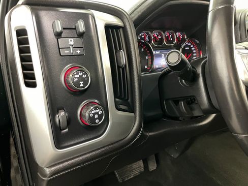 Used 2015 GMC Sierra 1500 SLE w/ SLE Value Package AWD/4WD image 24