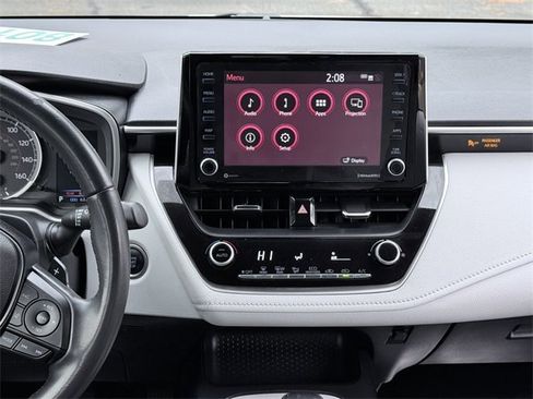 Certified 2022 Toyota Corolla SE image 18