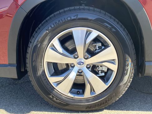 Used 2024 Subaru Ascent Premium w/ Convenience Package AWD/4WD image 10