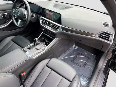 Used 2022 BMW 330i Sedan w/ M Sport Package image 13