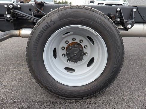 New 2026 Ford F550 4x4 Regular Cab Super Duty image 10