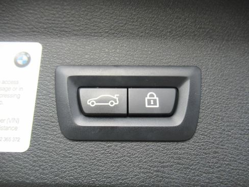 Used 2022 BMW X1 sDrive28i w/ Premium Package FWD image 35
