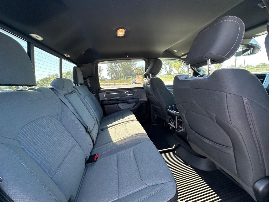 Used 2021 RAM 1500 Big Horn AWD/4WD image 19