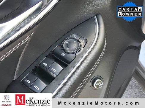 Used 2021 Buick Envision Preferred FWD image 9
