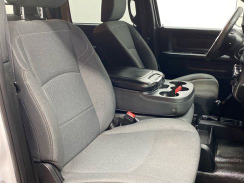 Used 2021 RAM 5500 Tradesman w/ Chrome Appearance Group image 16